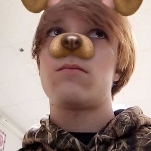 Meet your Posher, Skylar